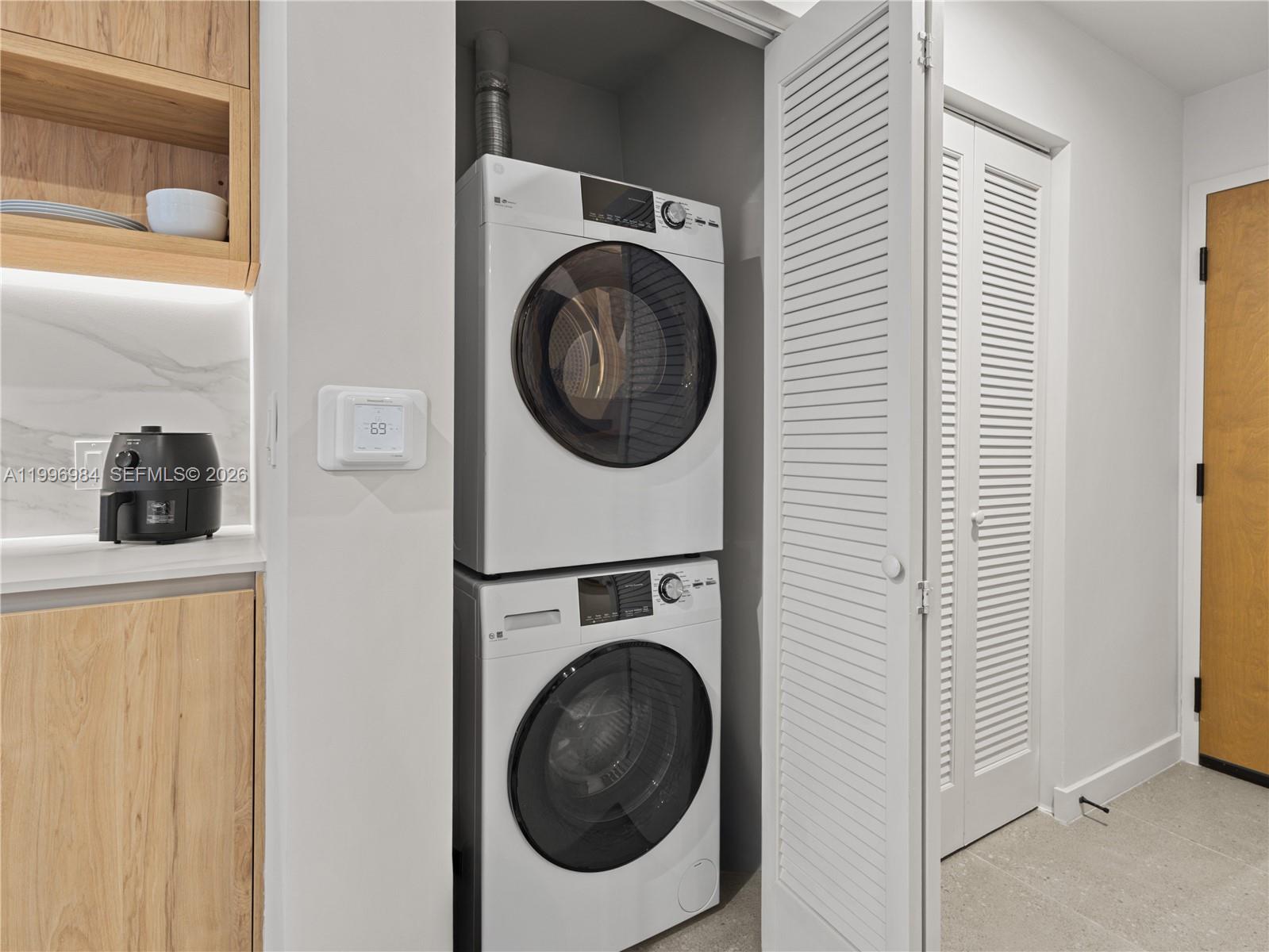 image The Crosby Miami Worldcenter10