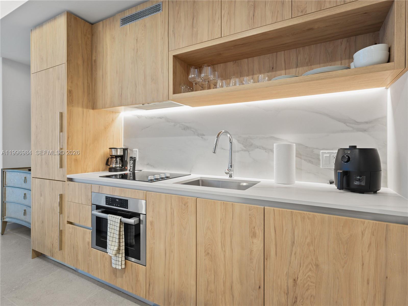 image The Crosby Miami Worldcenter12