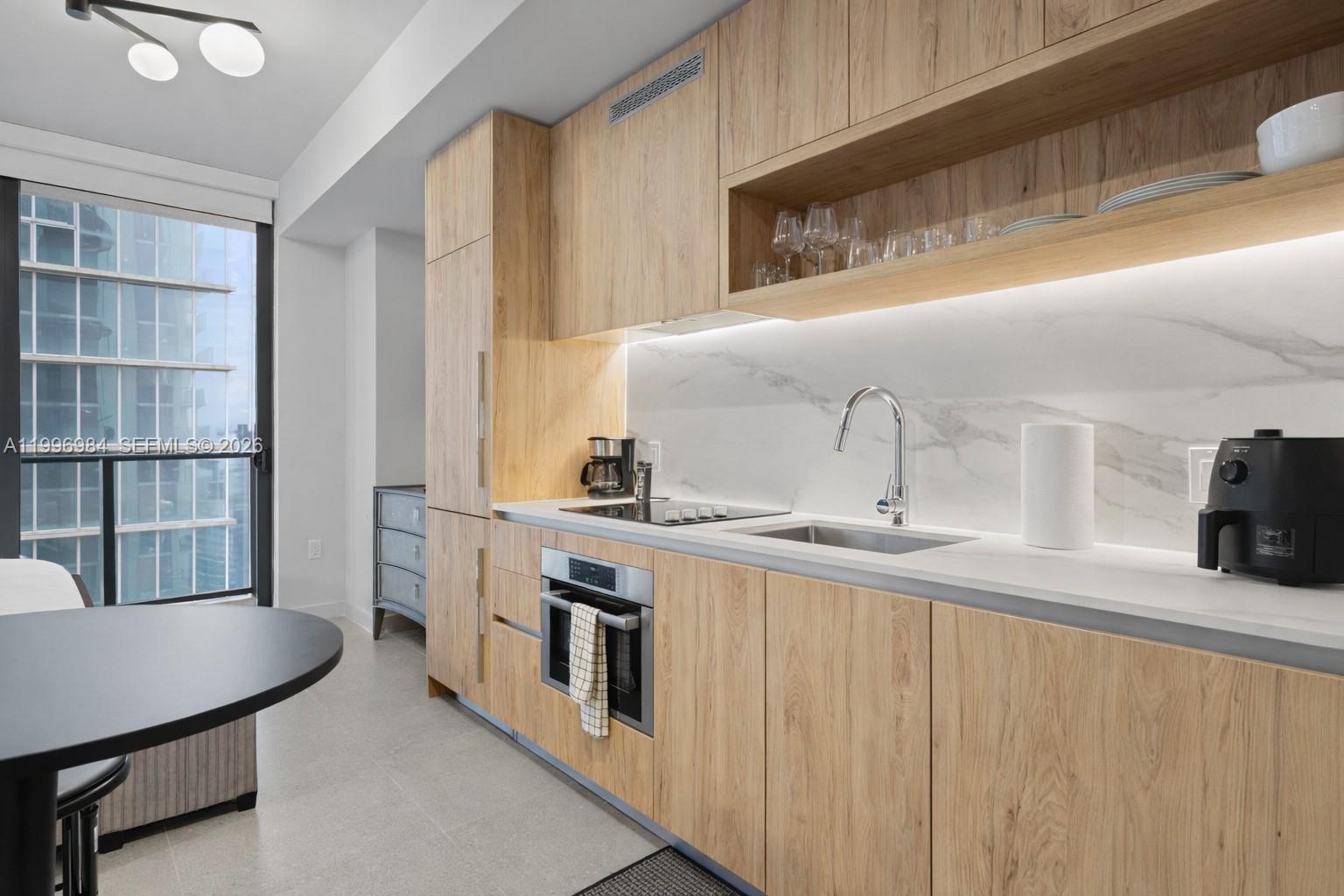 image The Crosby Miami Worldcenter3