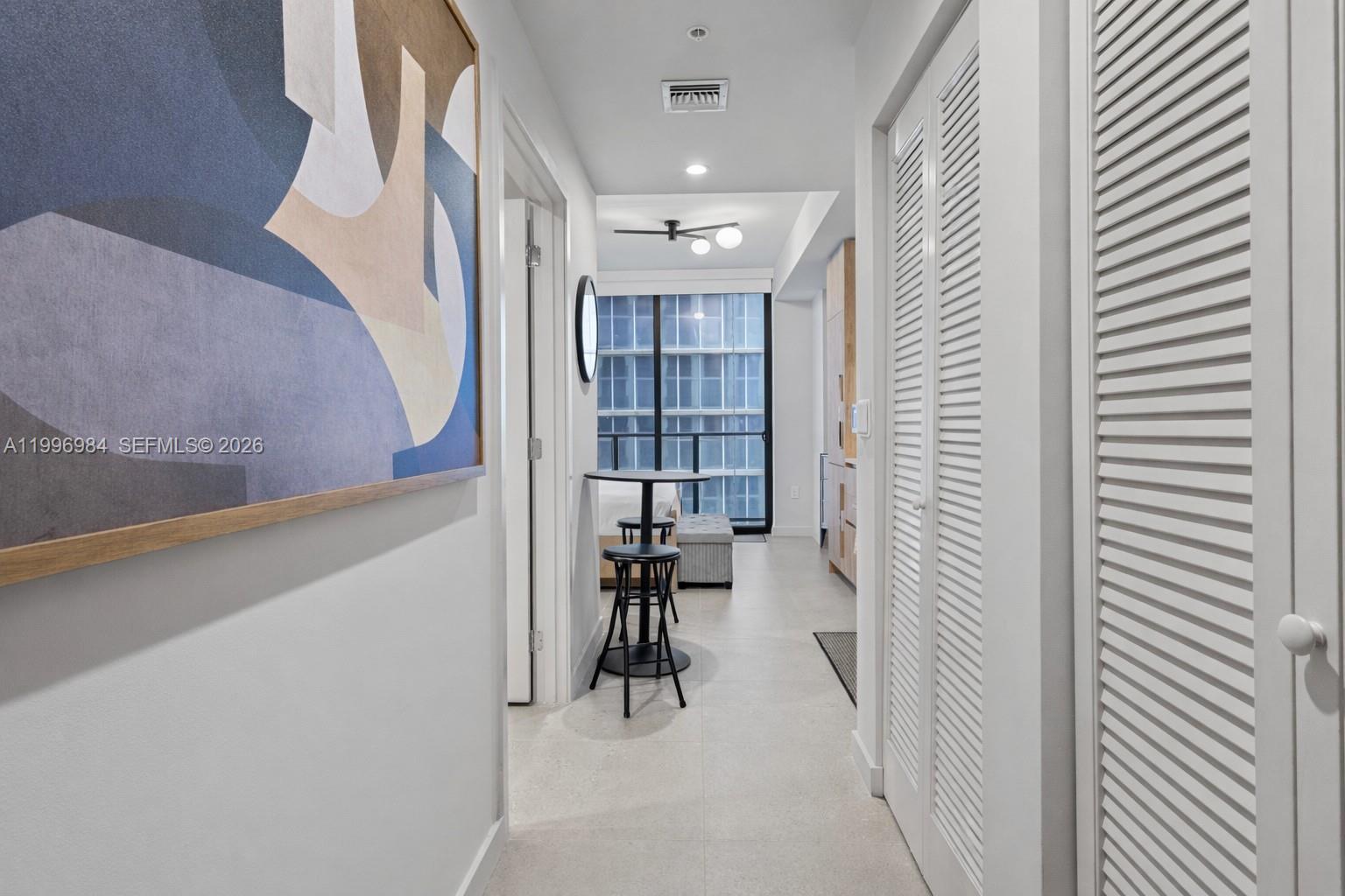 image The Crosby Miami Worldcenter7