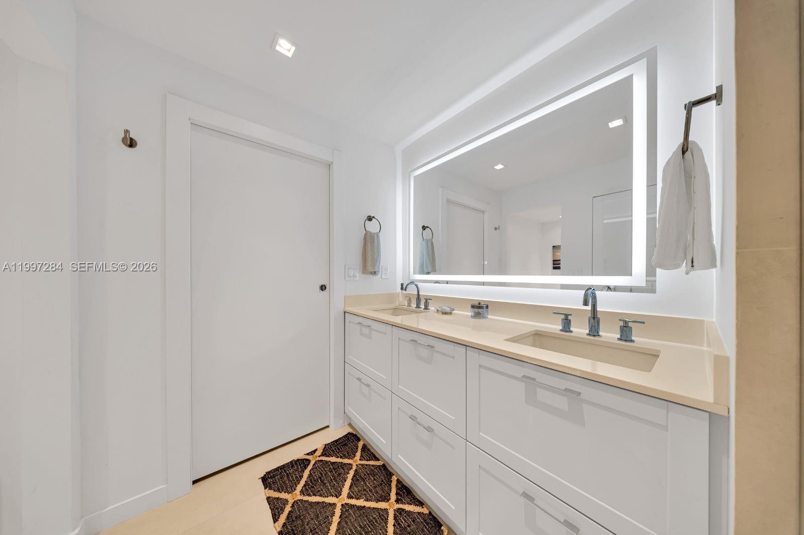 image Commodore Club South22