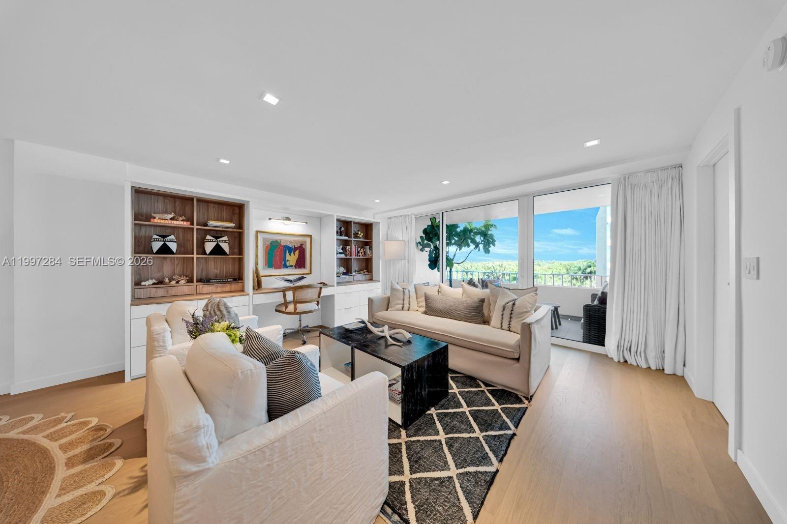 image Commodore Club South2