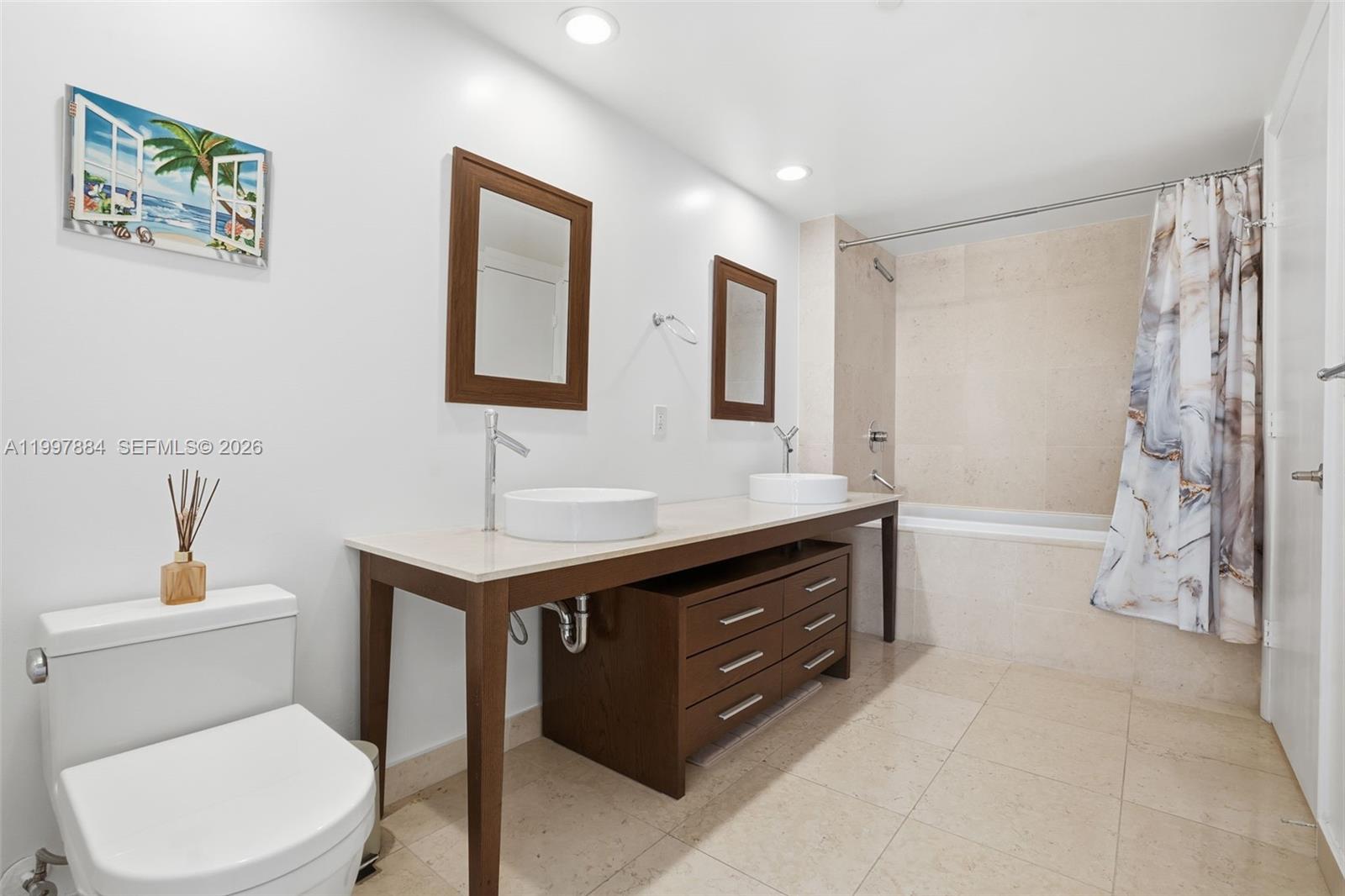 image Icon Brickell II16