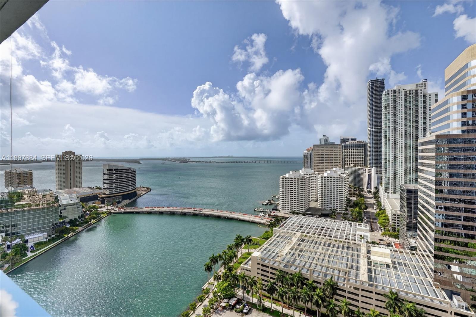 image Icon Brickell II20