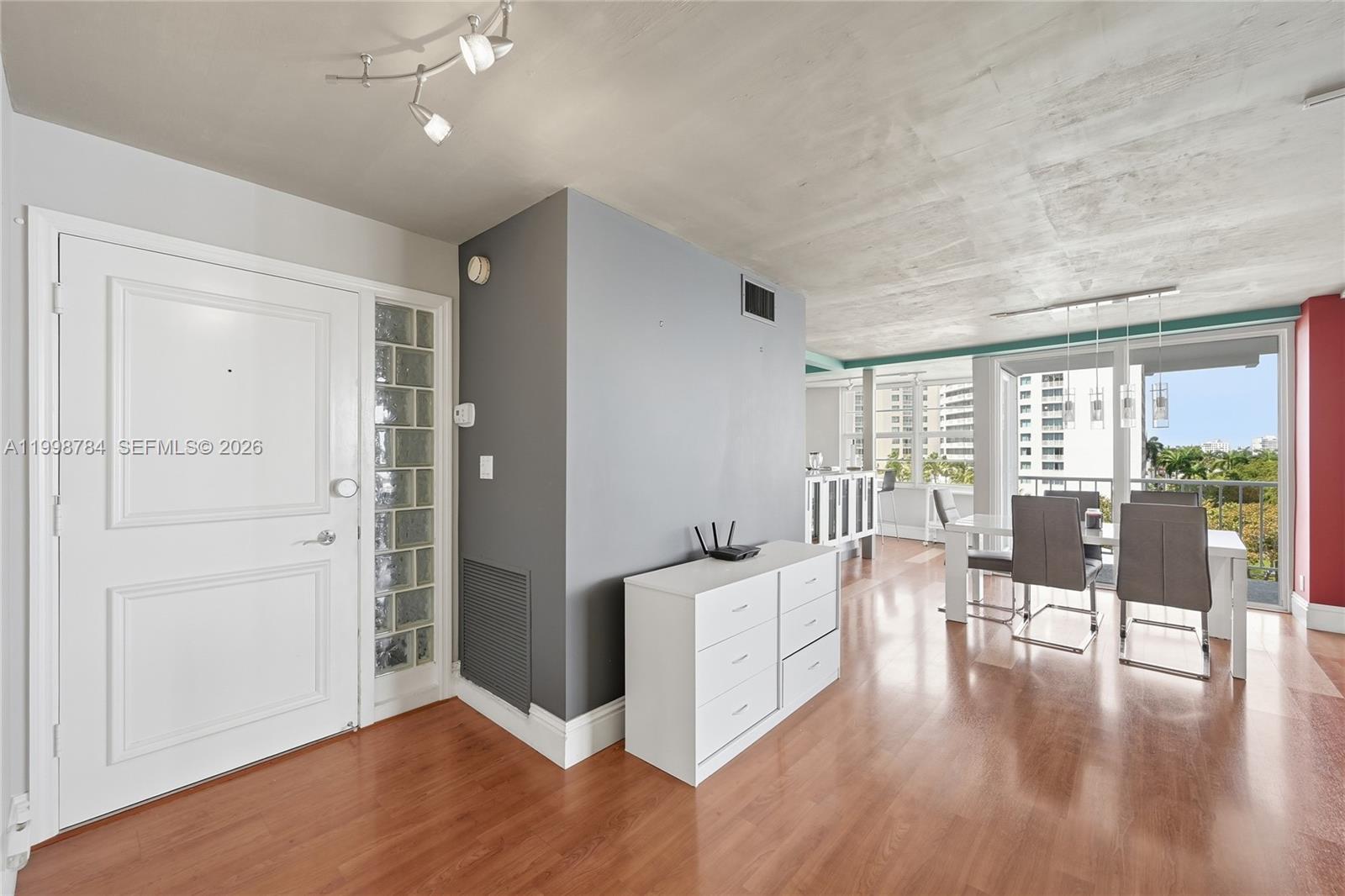 2800 E Sunrise Blvd #7F Fort Lauderdale, FL 33304