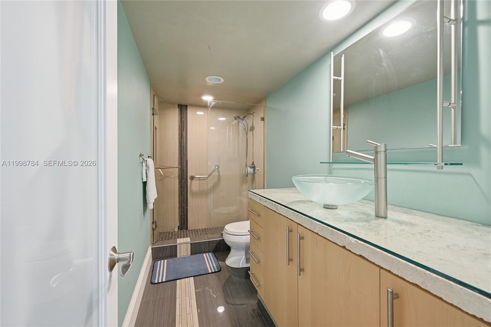 2800 E Sunrise Blvd #7F Fort Lauderdale, FL 33304