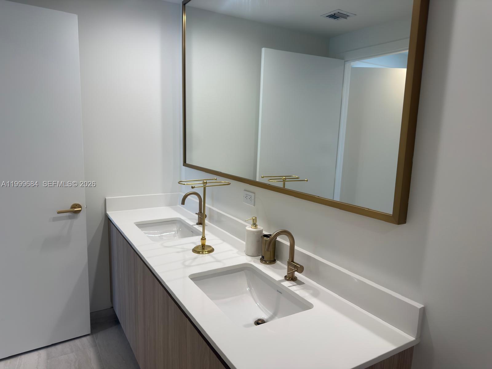 image Viceroy Brickell Residences21