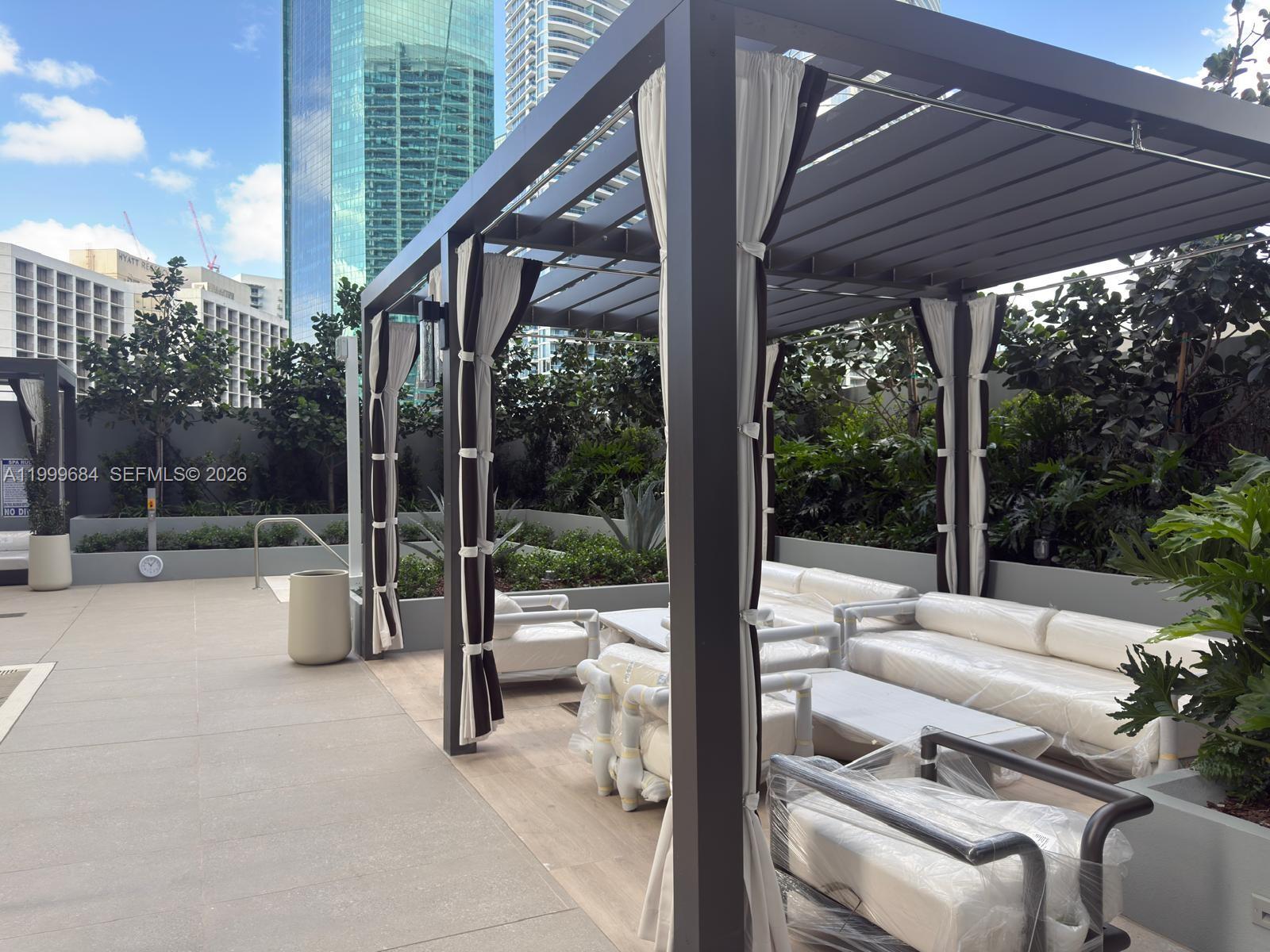 image Viceroy Brickell Residences32