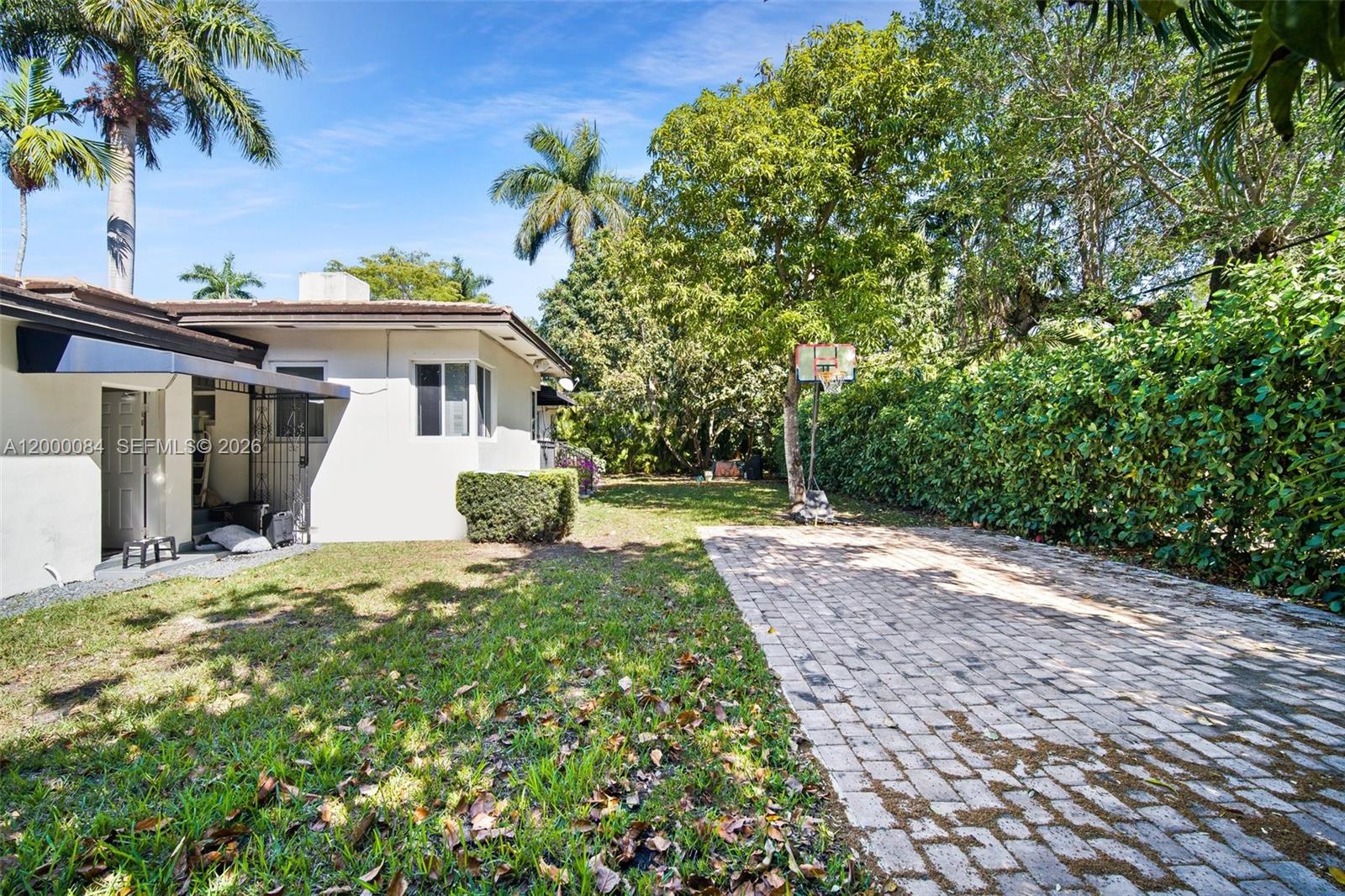 330 Viscaya Ave Coral Gables, FL 33134