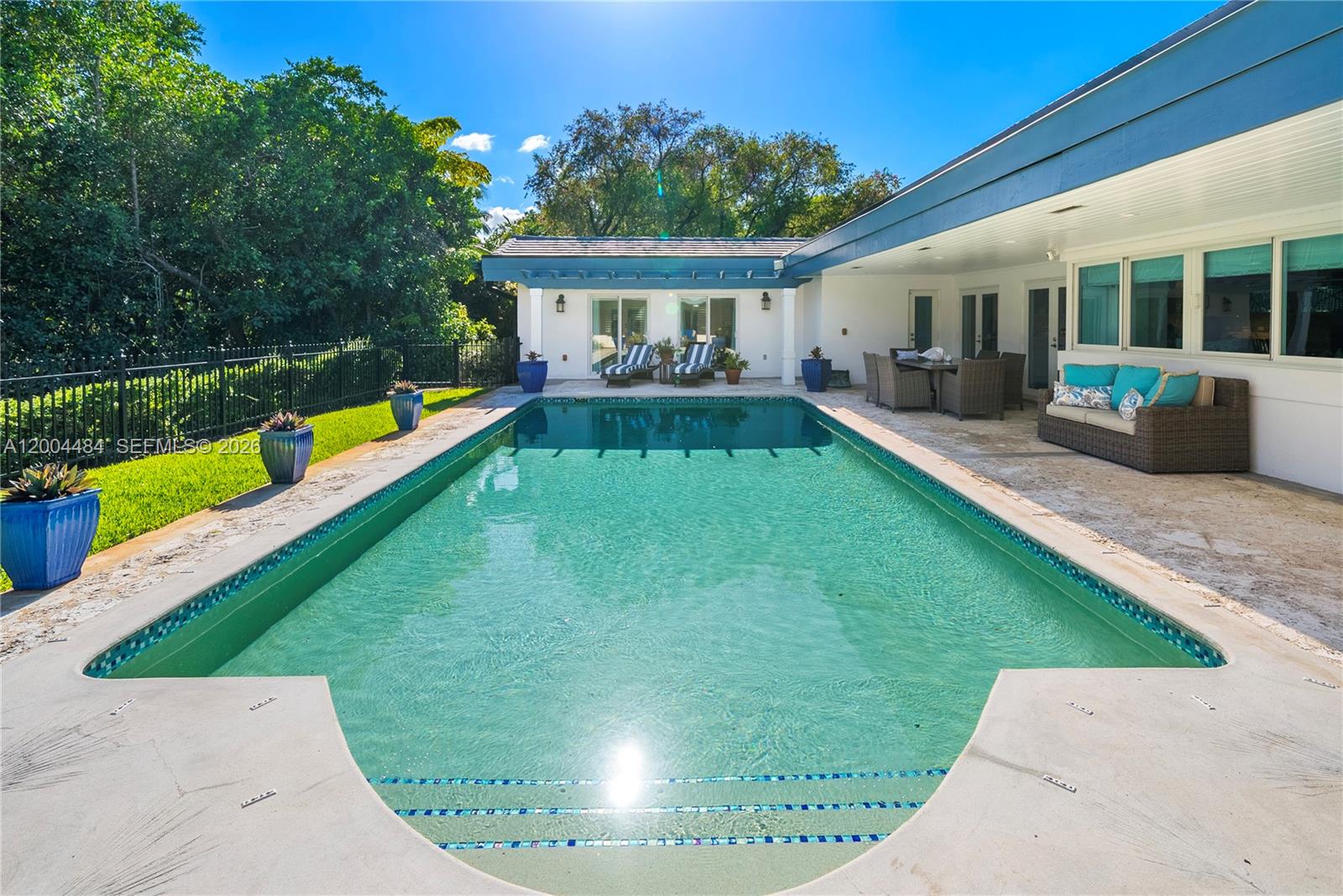 600 Conde Ave Coral Gables, FL 33156