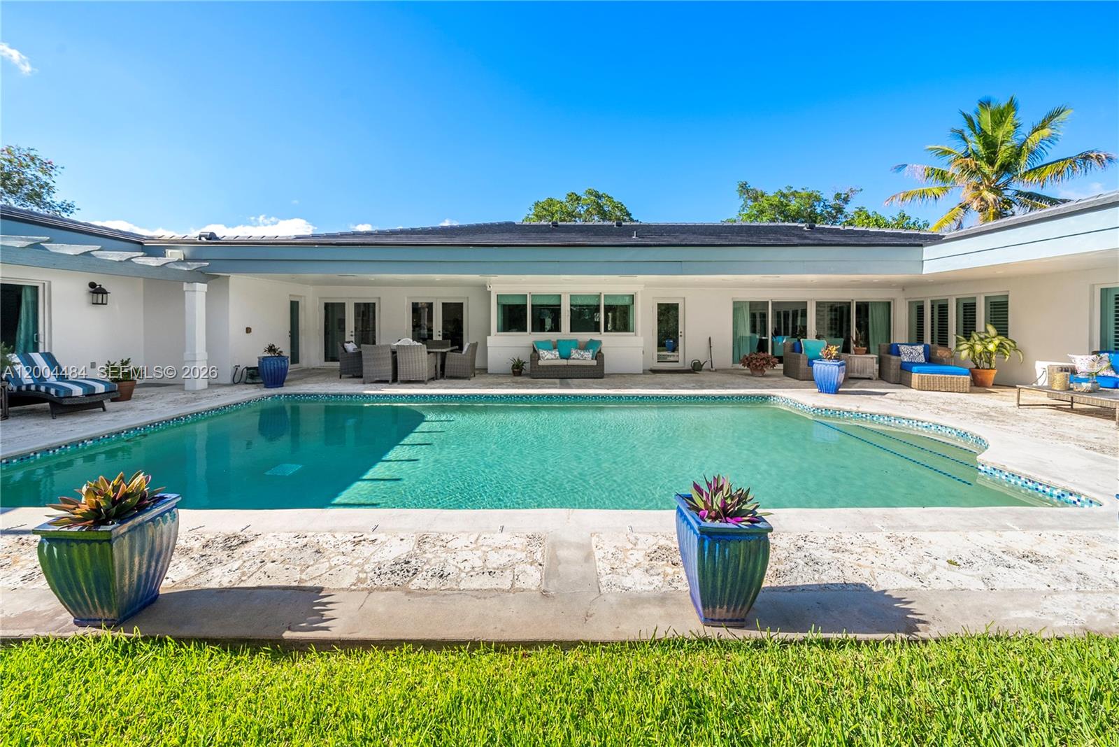 600 Conde Ave Coral Gables, FL 33156