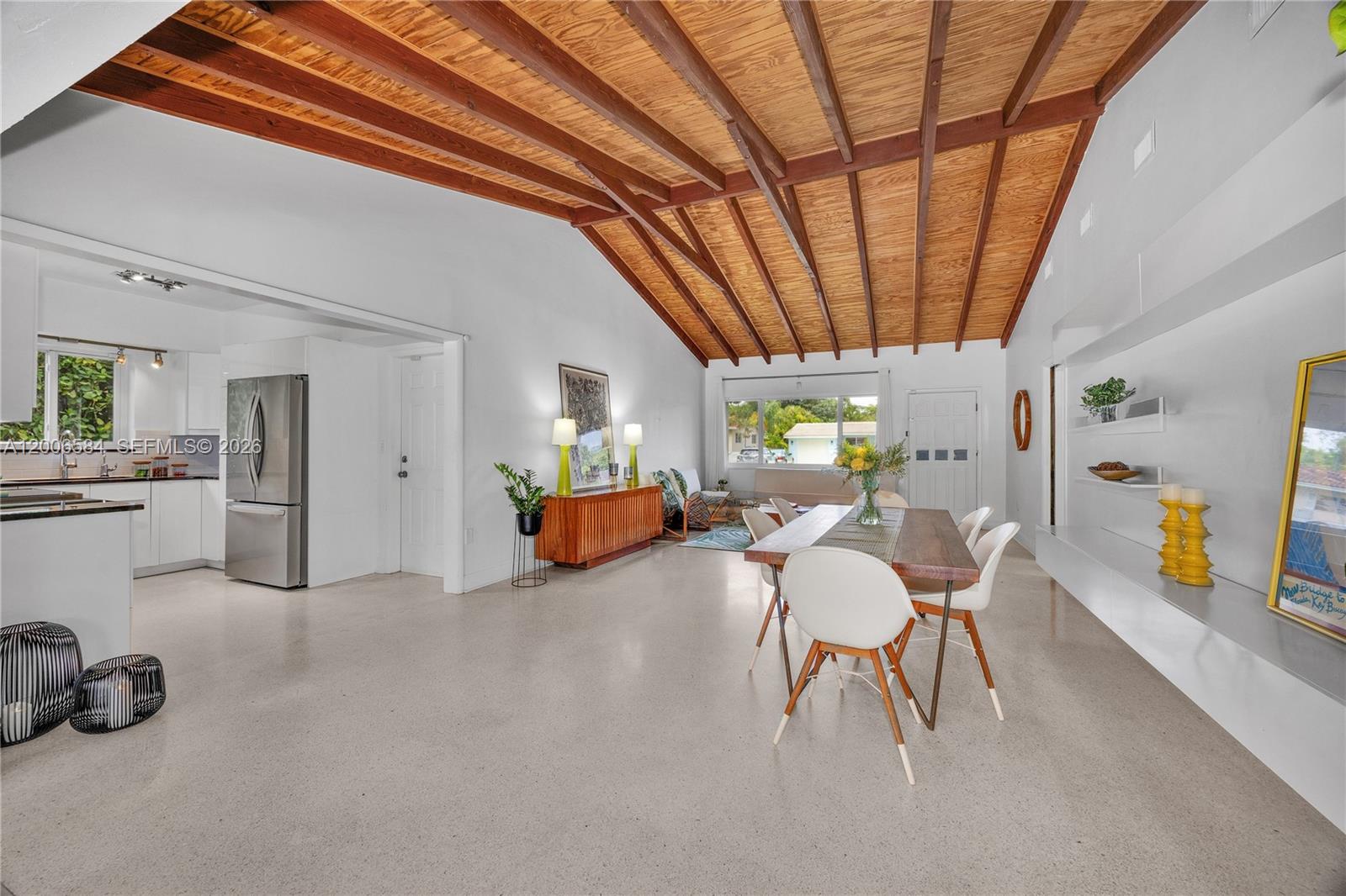 5750 SW 52nd Ter South Miami, FL 33155