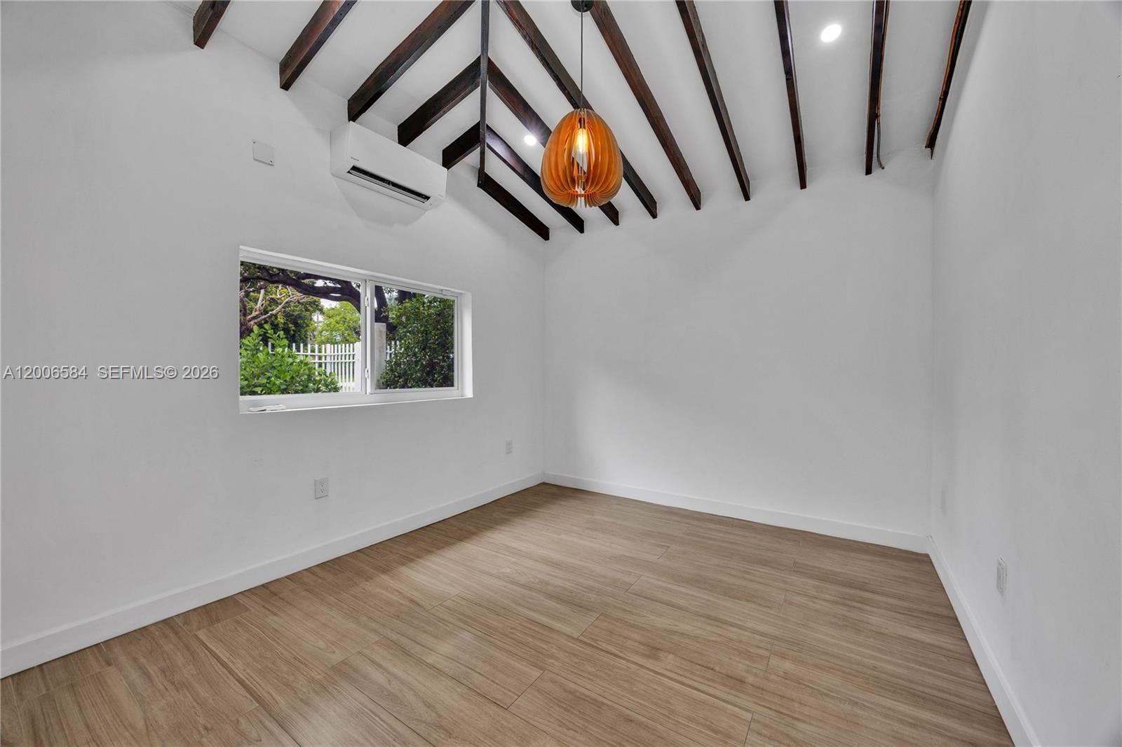 5750 SW 52nd Ter South Miami, FL 33155