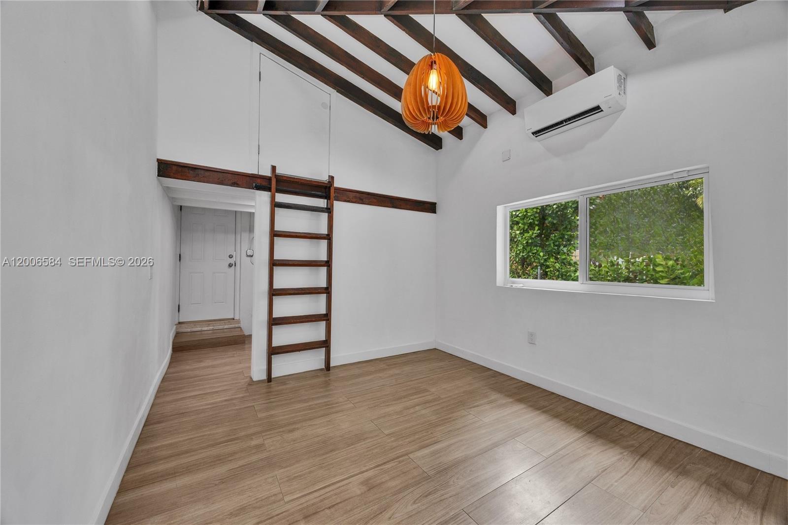 5750 SW 52nd Ter South Miami, FL 33155