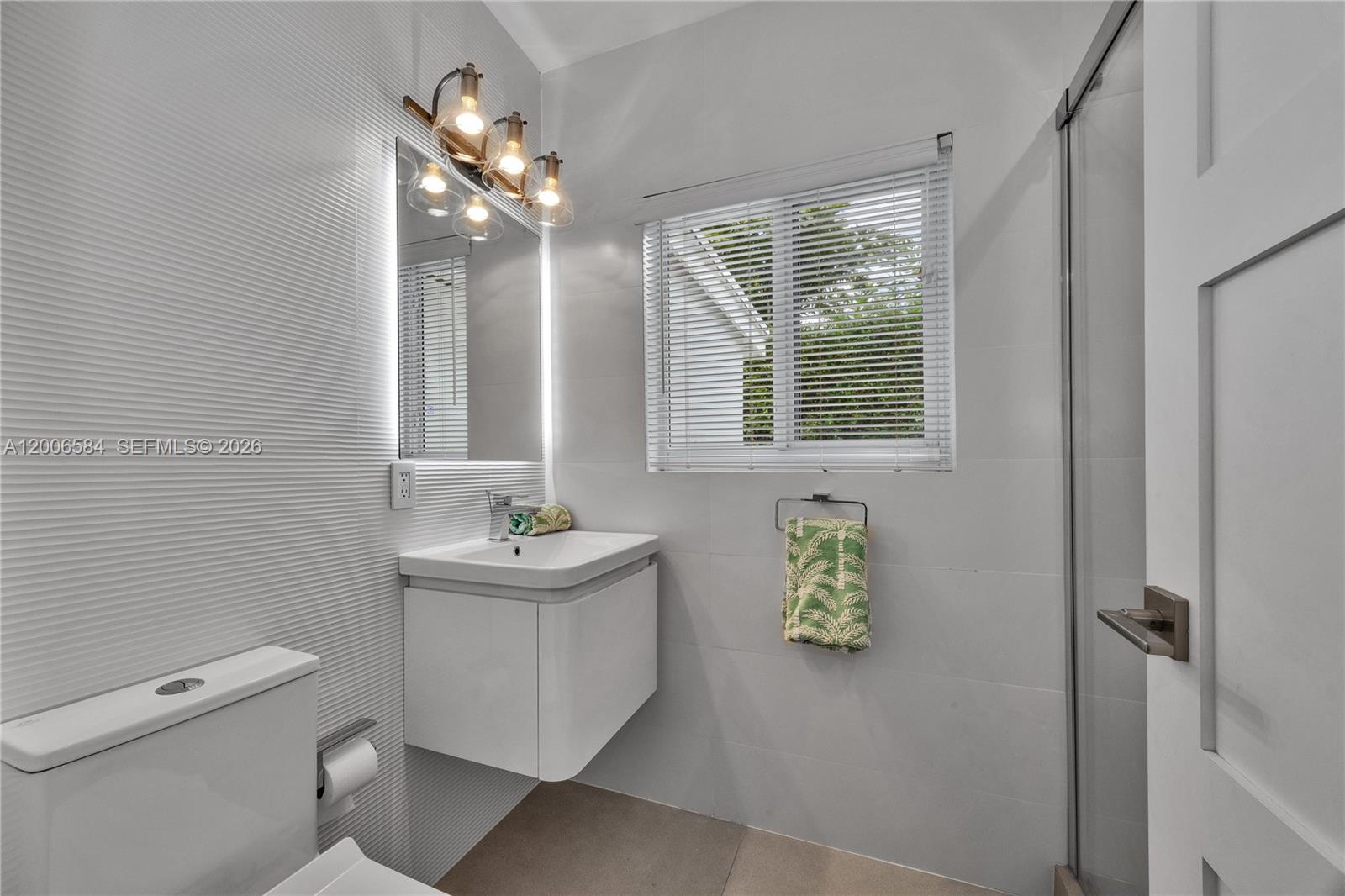 5750 SW 52nd Ter South Miami, FL 33155