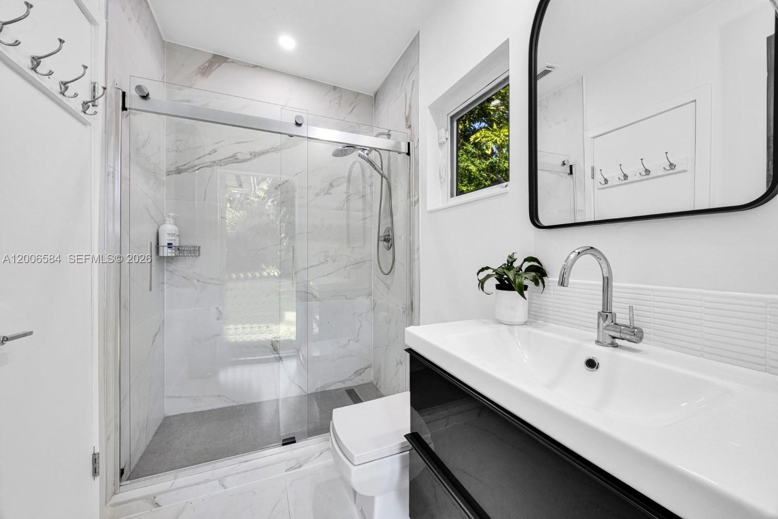 5750 SW 52nd Ter South Miami, FL 33155