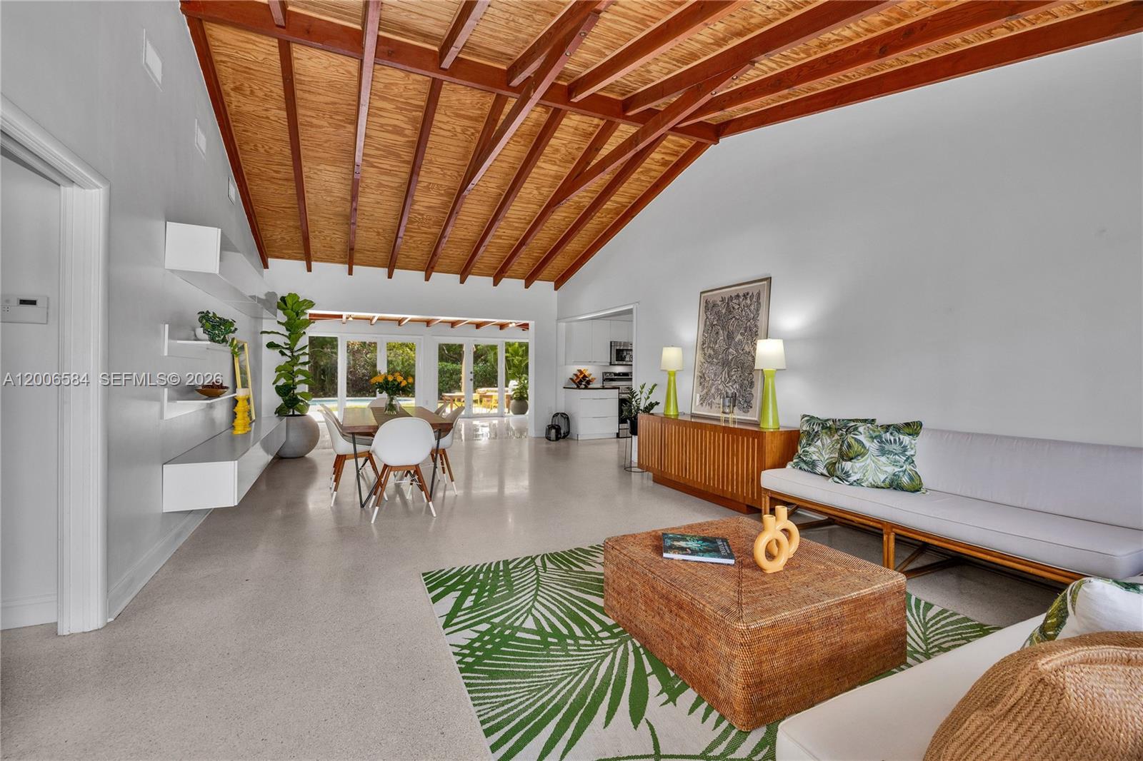 5750 SW 52nd Ter South Miami, FL 33155