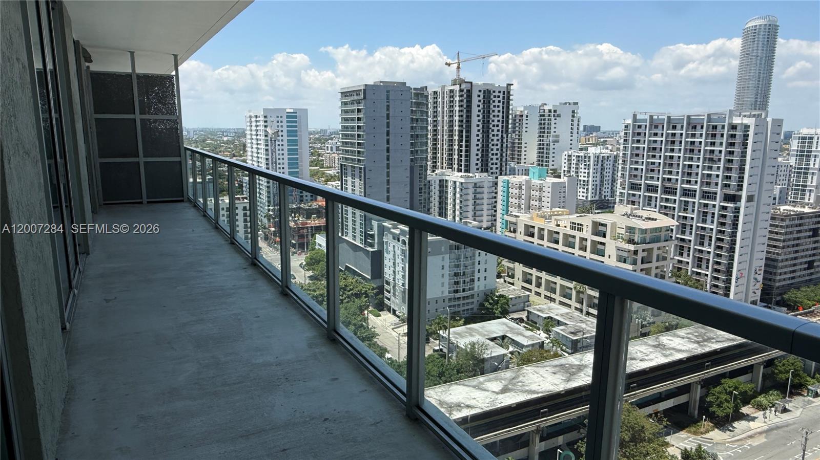 image Axis on Brickell South16