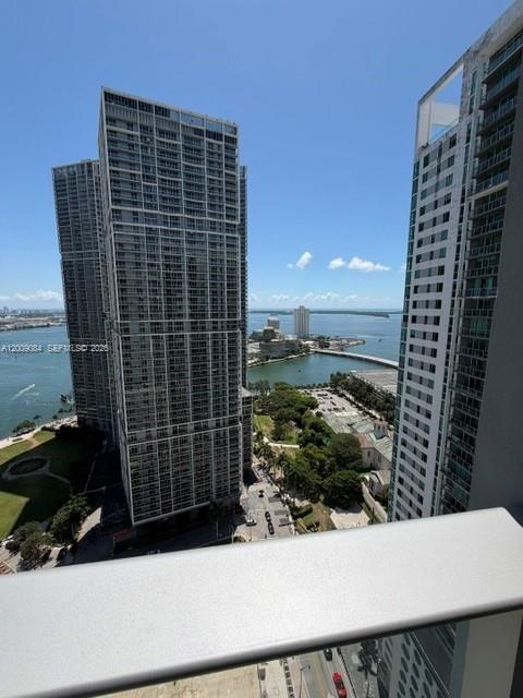 image Viceroy Brickell Residences39