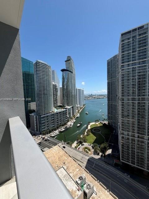 image Viceroy Brickell Residences41