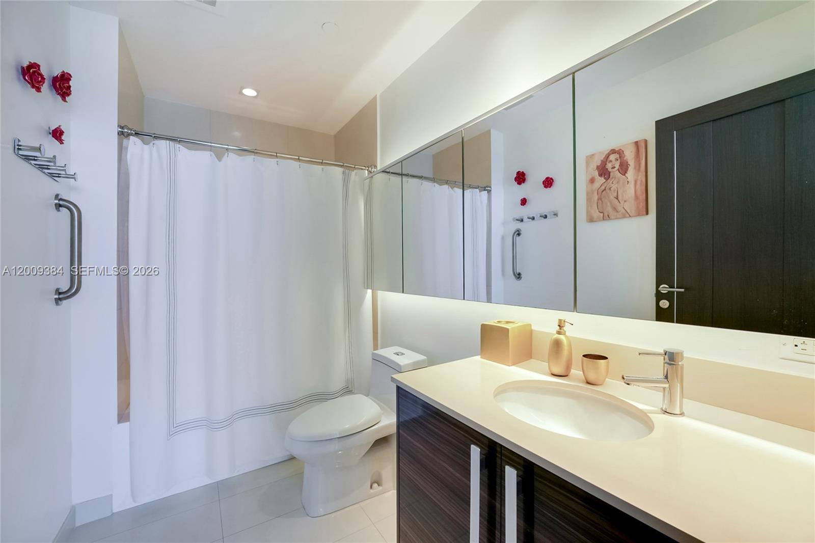 2020 N Bayshore Dr #3902 Miami, FL 33137