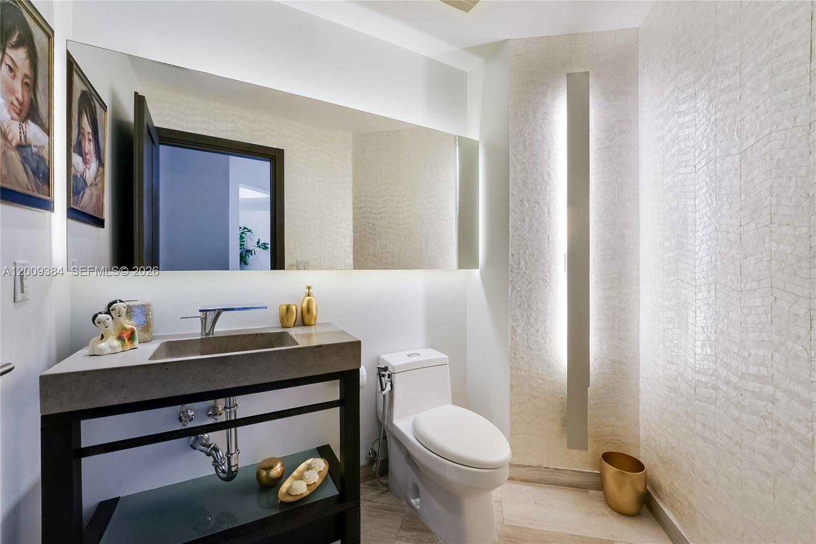 2020 N Bayshore Dr #3902 Miami, FL 33137
