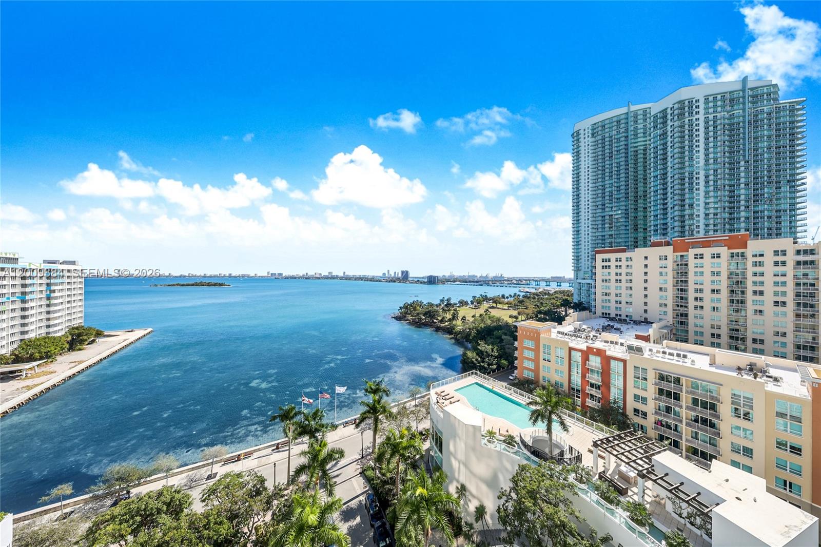 2020 N Bayshore Dr #3902 Miami, FL 33137