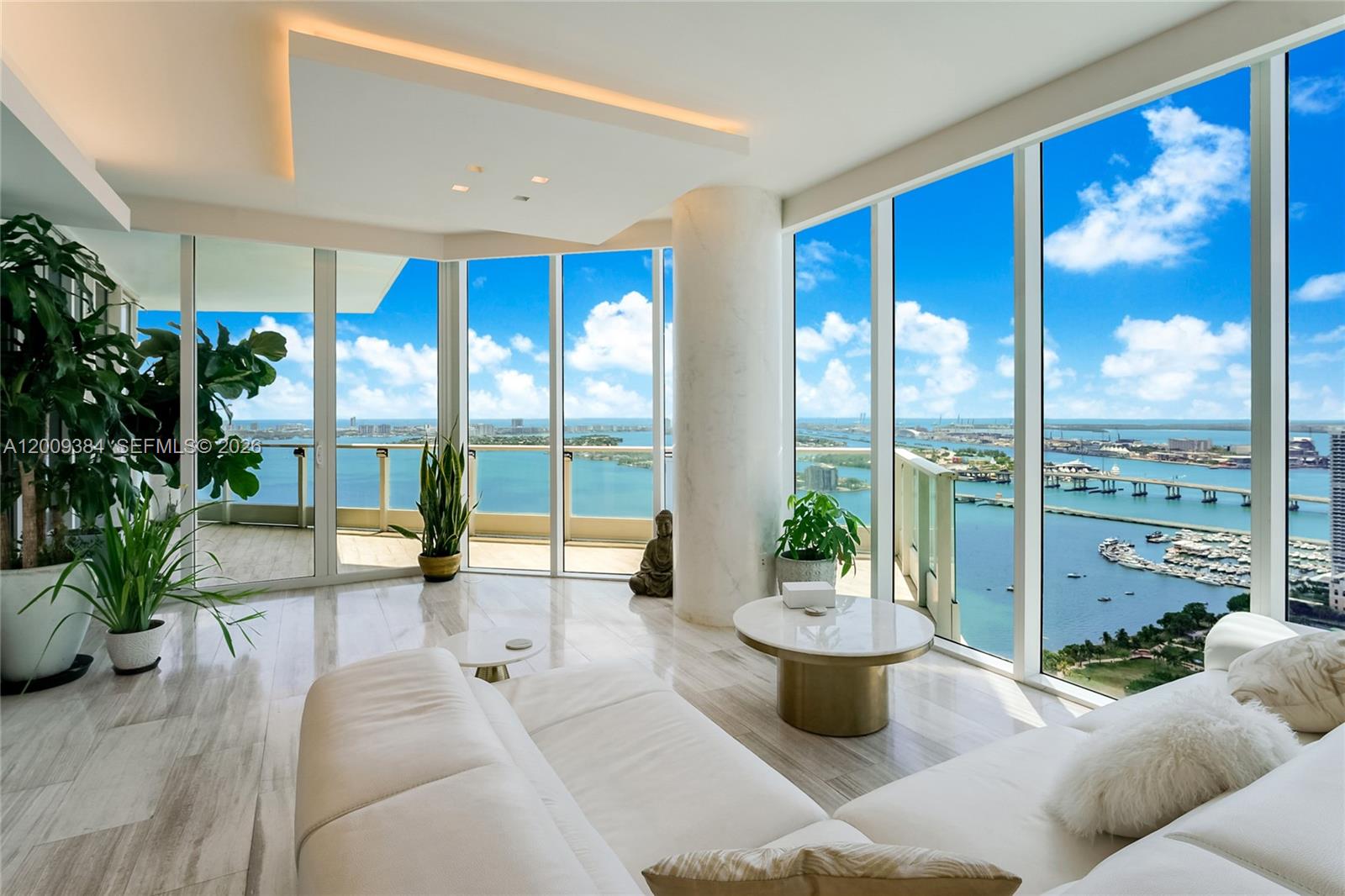 2020 N Bayshore Dr #3902 Miami, FL 33137