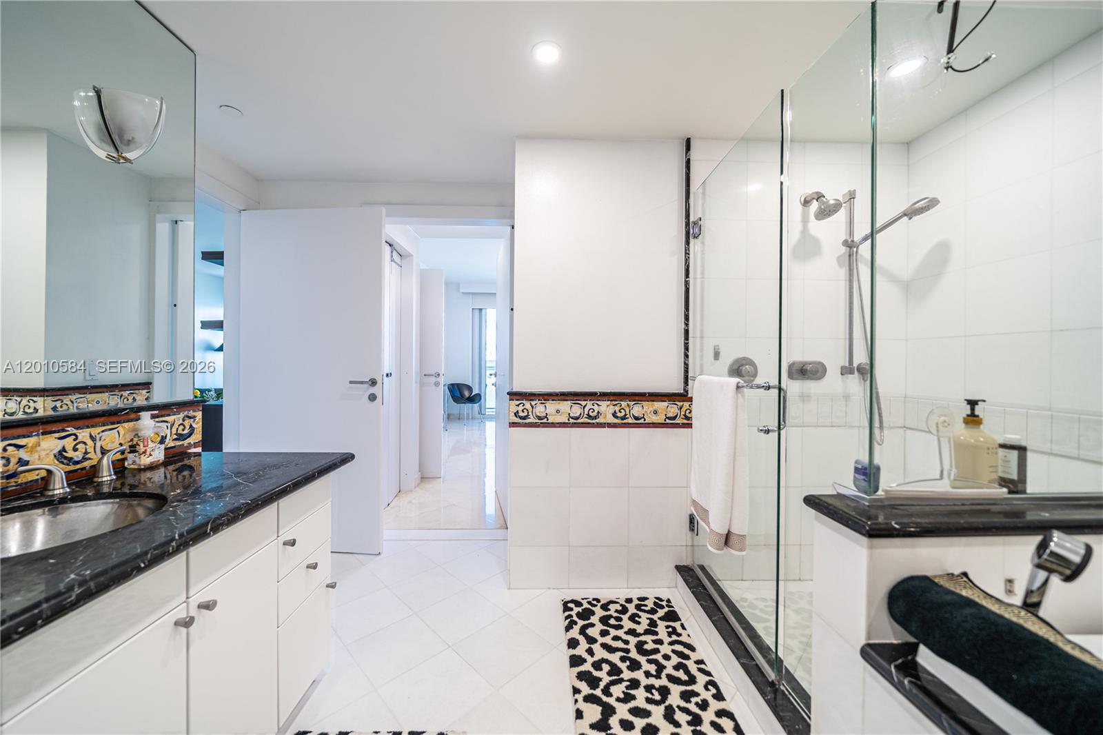image Bentley Bay South30