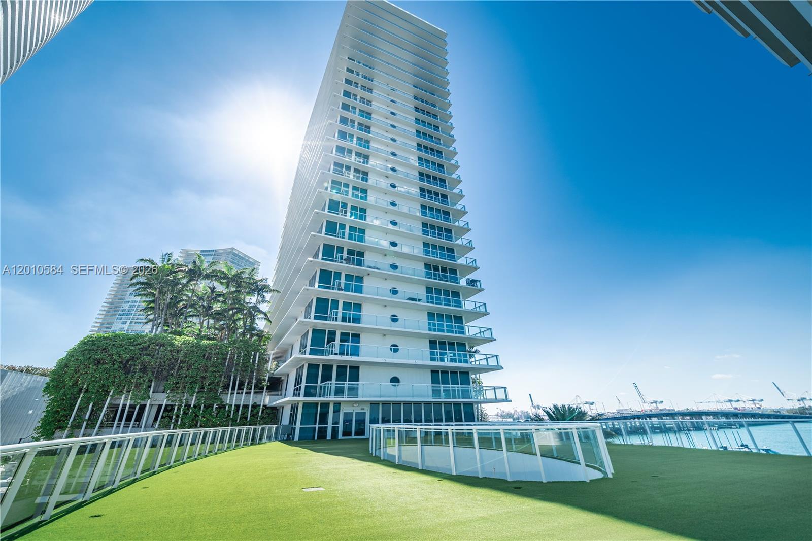 image Bentley Bay South6