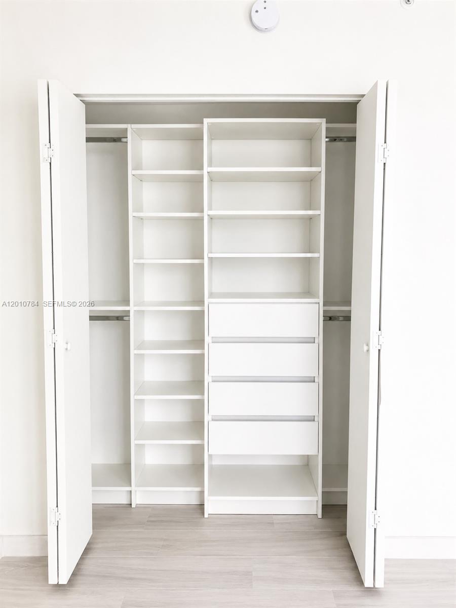1010 SW 2nd Ave #1809 Miami, FL 33130