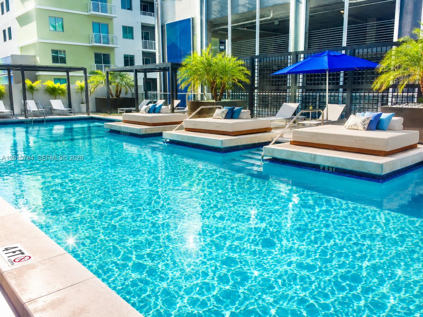 image Brickell Ten8