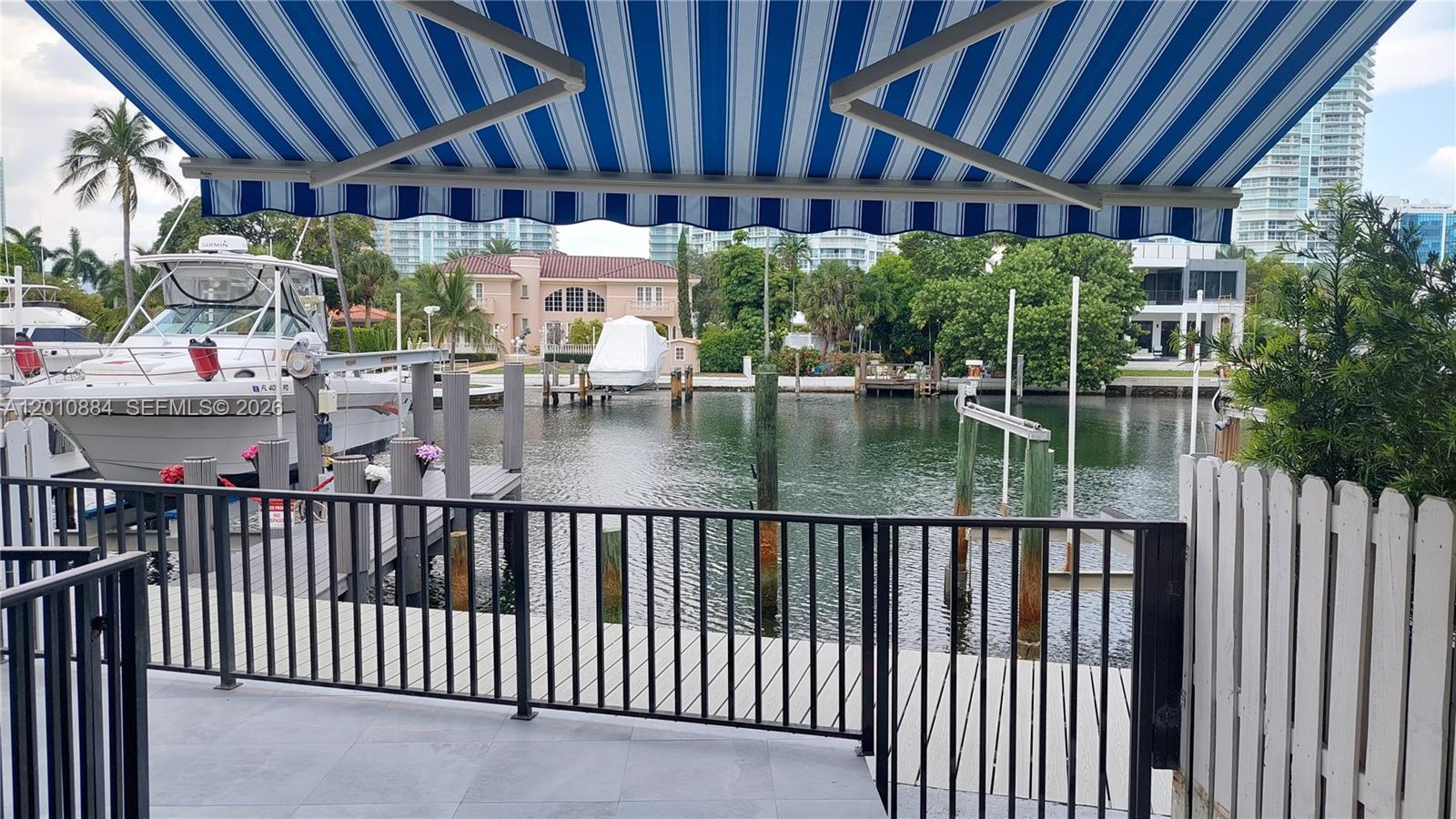 255 S Poinciana Dr #605