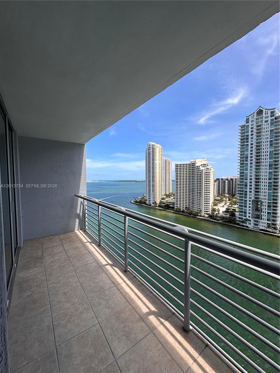 image One Miami West9