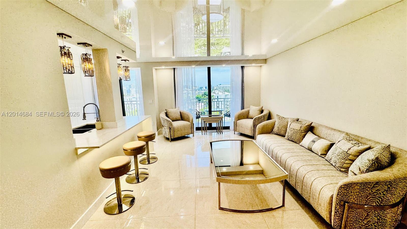 210 174th St #811 Sunny Isles Beach, FL 33160