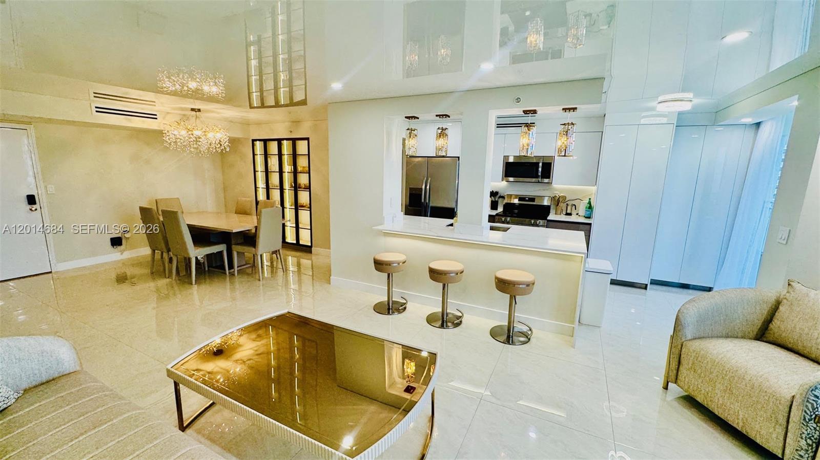 210 174th St #811 Sunny Isles Beach, FL 33160