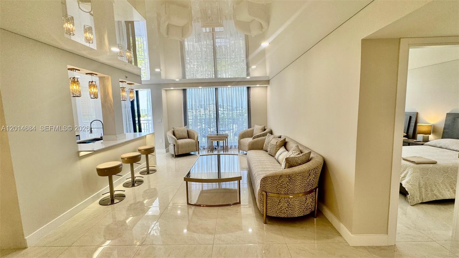 210 174th St #811 Sunny Isles Beach, FL 33160