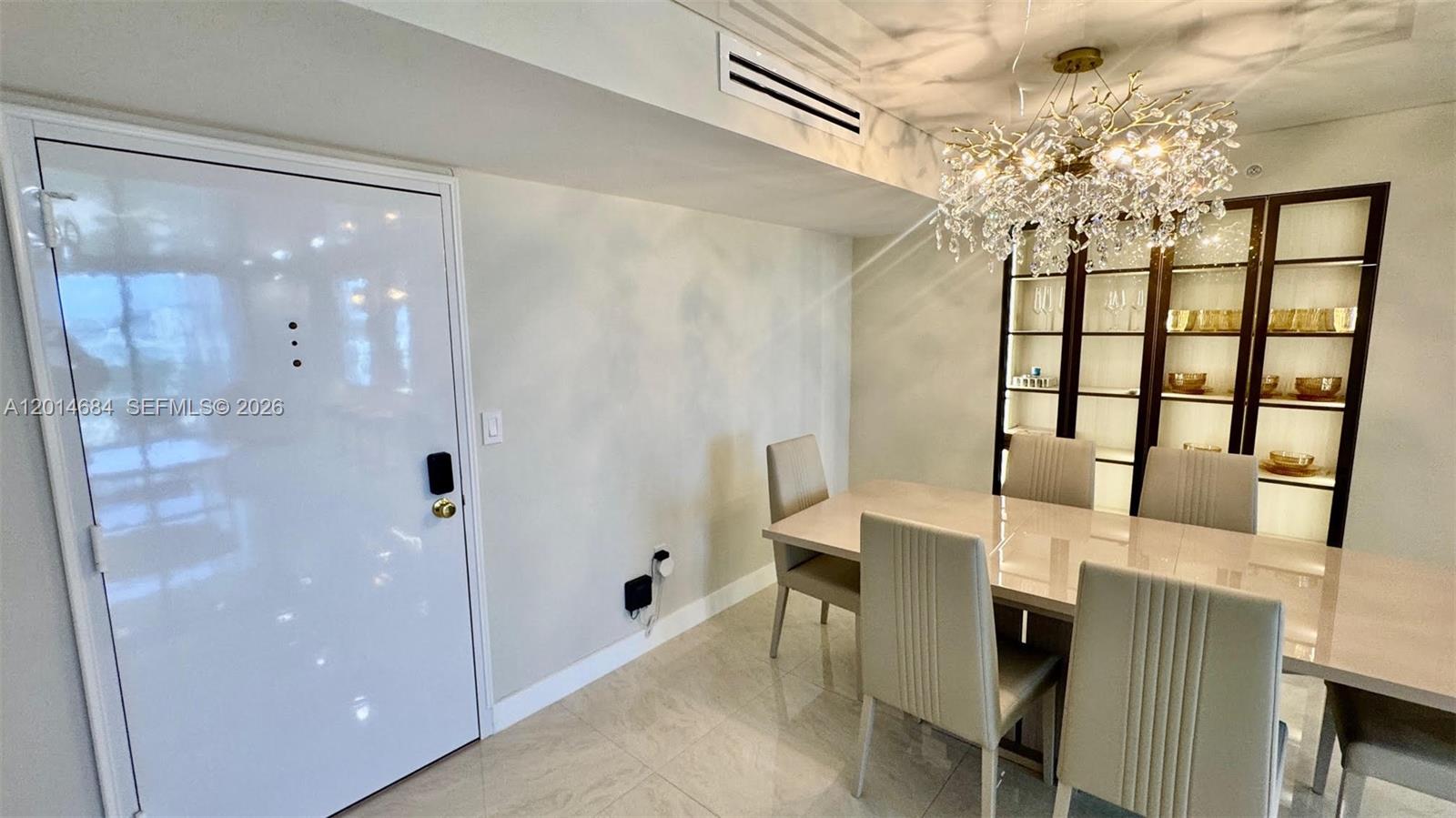 210 174th St #811 Sunny Isles Beach, FL 33160
