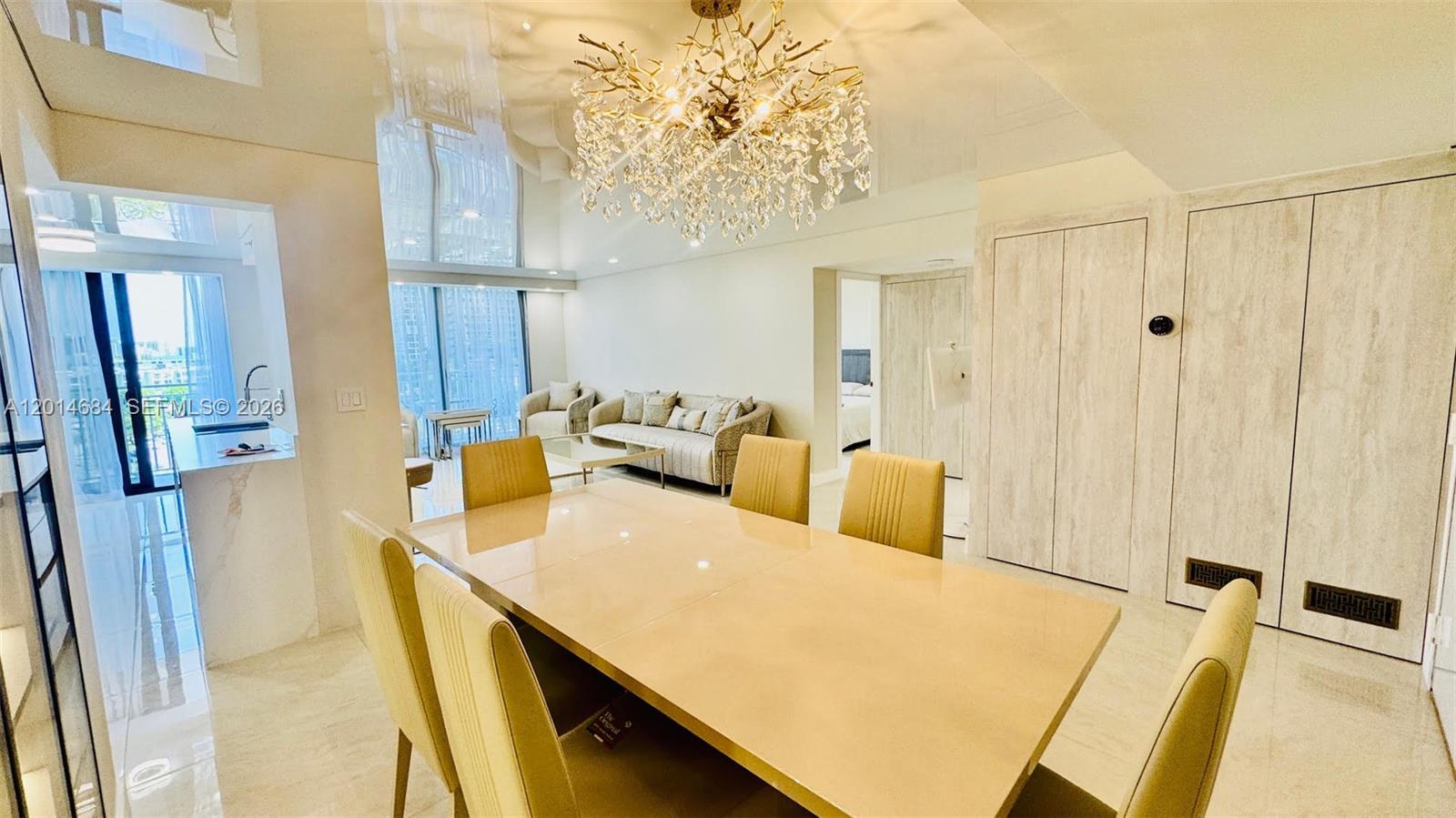 210 174th St #811 Sunny Isles Beach, FL 33160