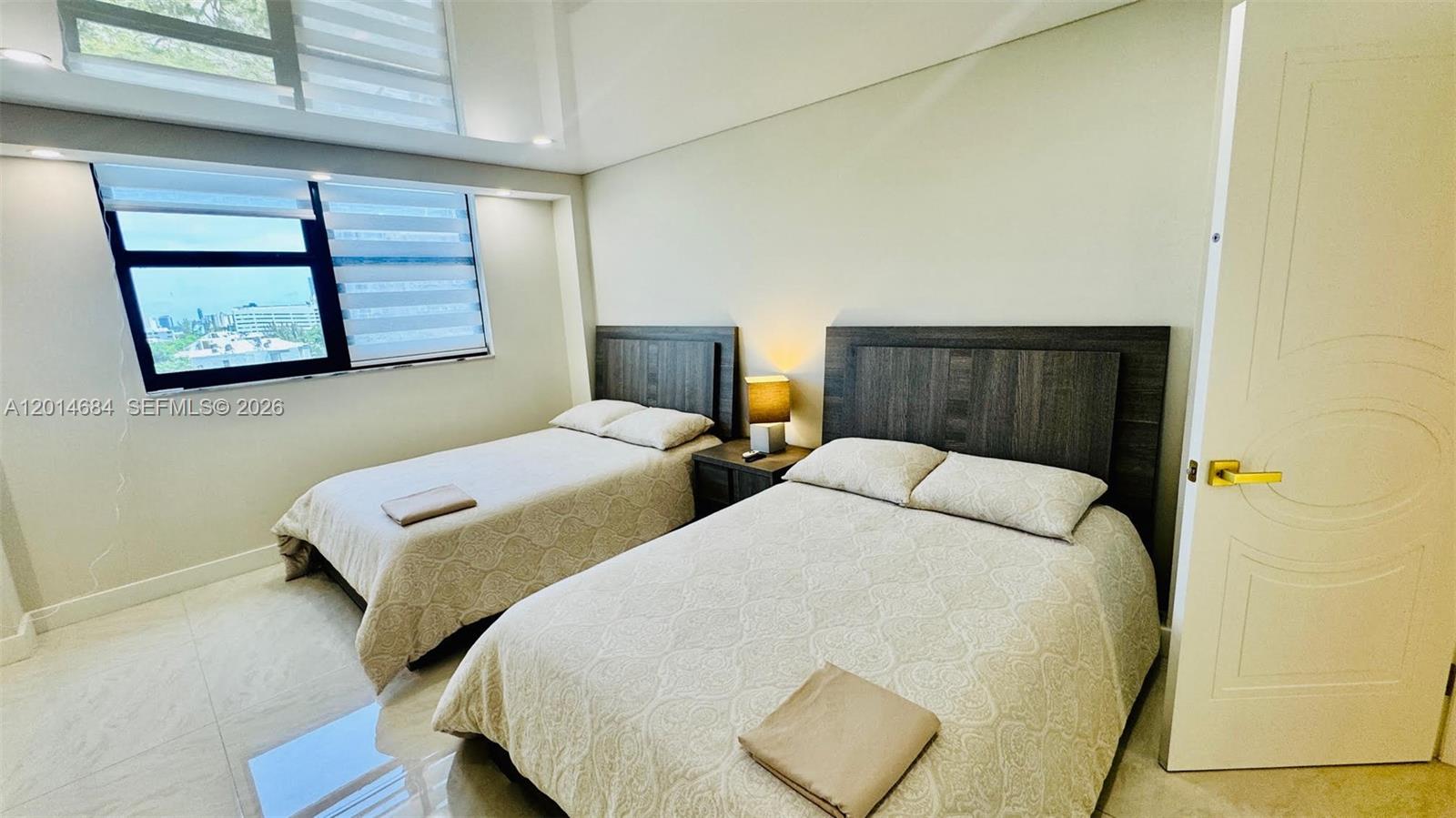 210 174th St #811 Sunny Isles Beach, FL 33160