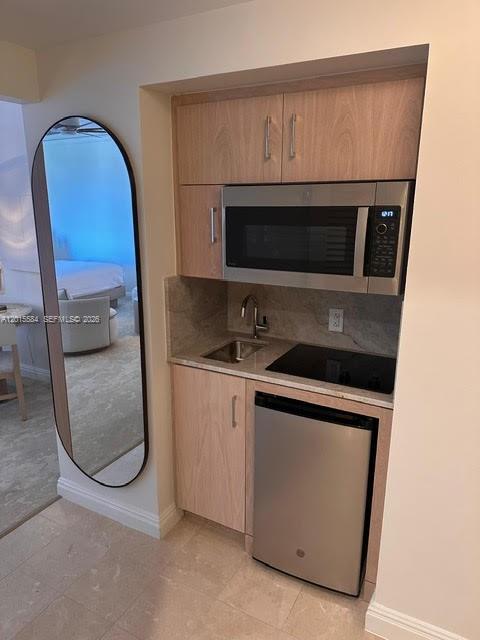 455 Grand Bay Dr #617 Key Biscayne, FL 33149
