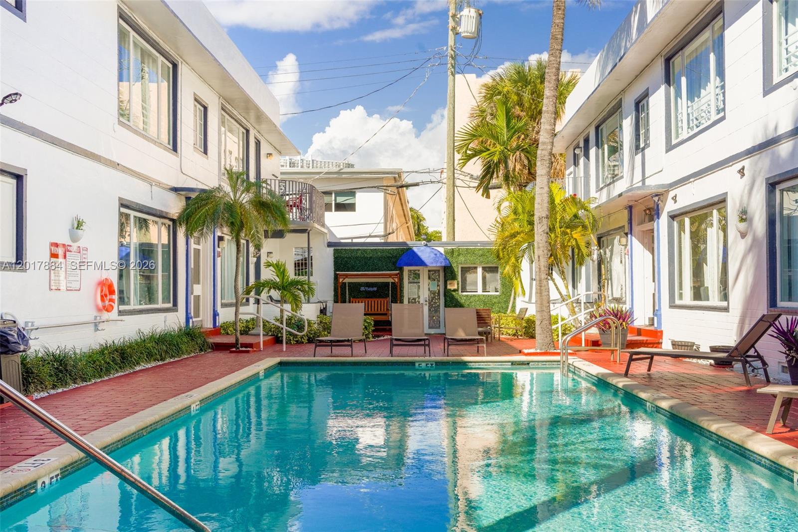 1538 Jefferson Ave #6