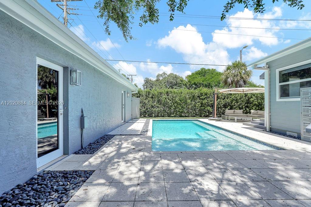 150 NE 50th Ter Miami, FL 33137