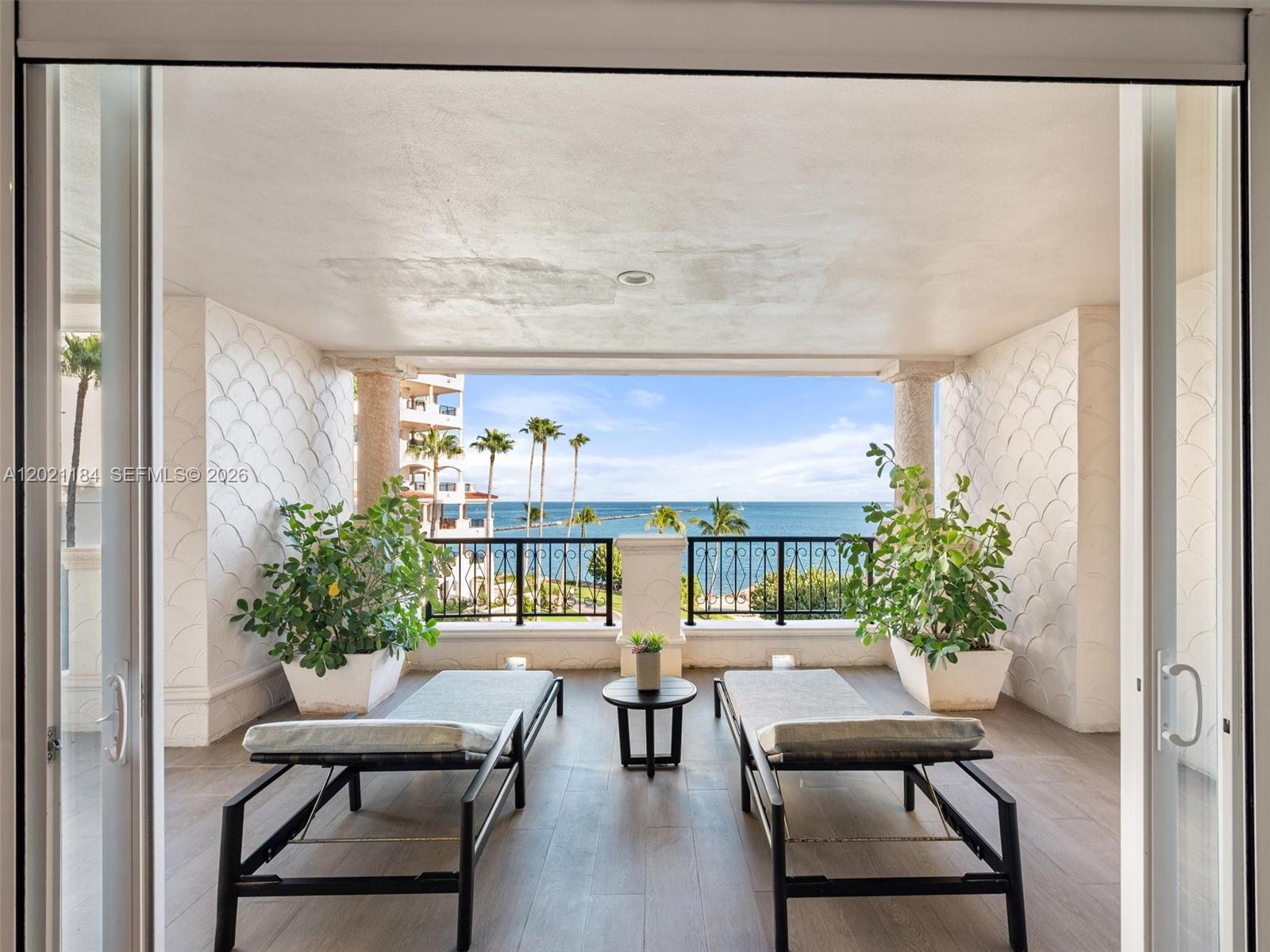 7431 Fisher Is Dr #7431 Miami Beach, FL 33109