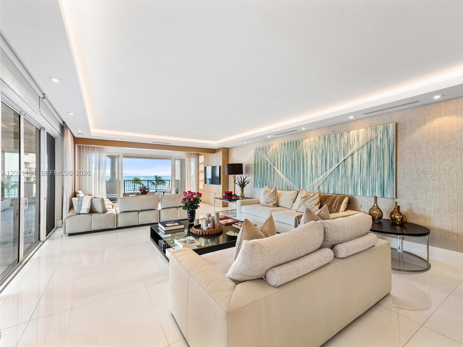 7431 Fisher Is Dr #7431 Miami Beach, FL 33109