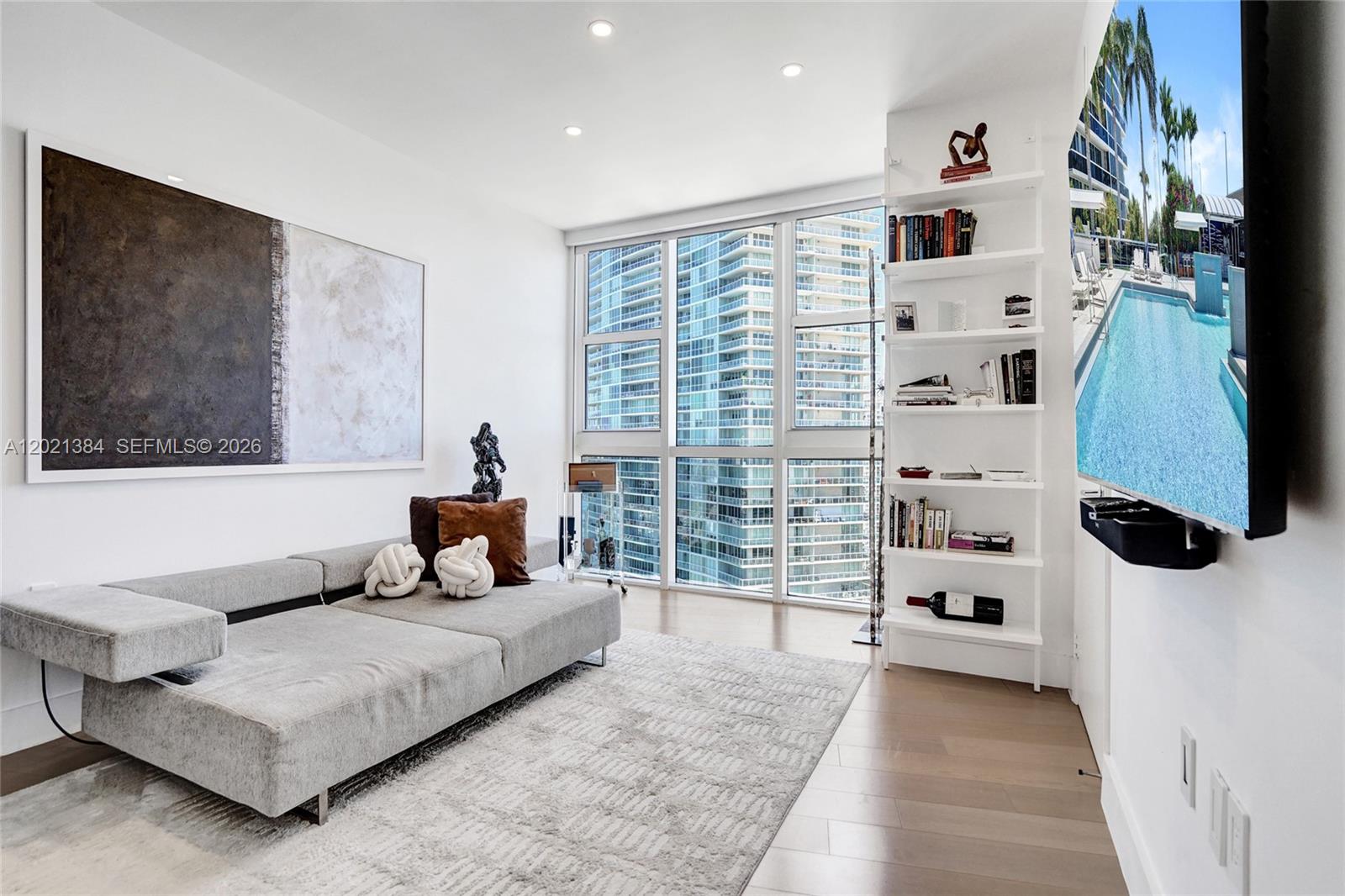 400 Alton Rd #PH11 Miami Beach, FL 33139