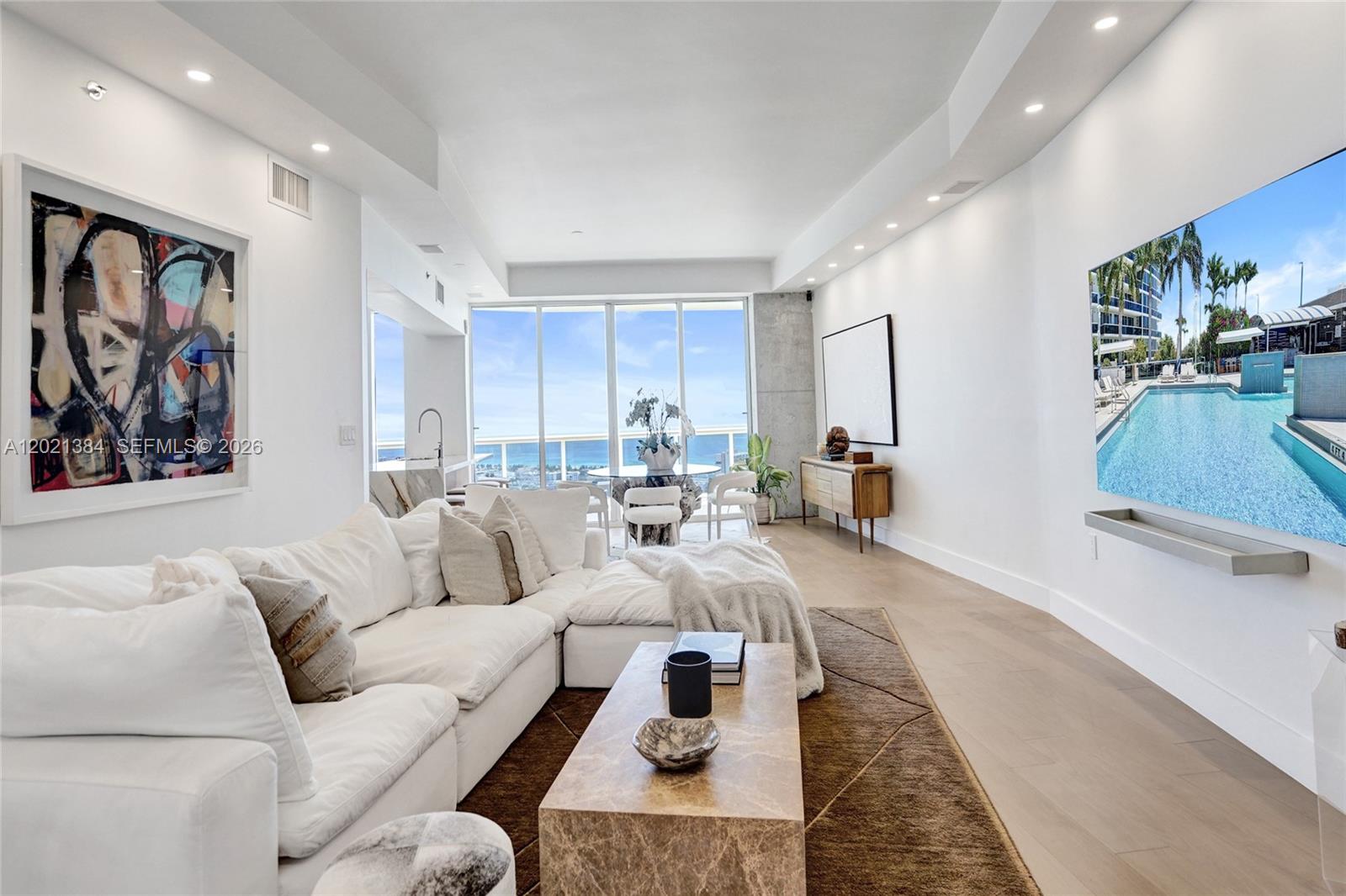 400 Alton Rd #PH11 Miami Beach, FL 33139