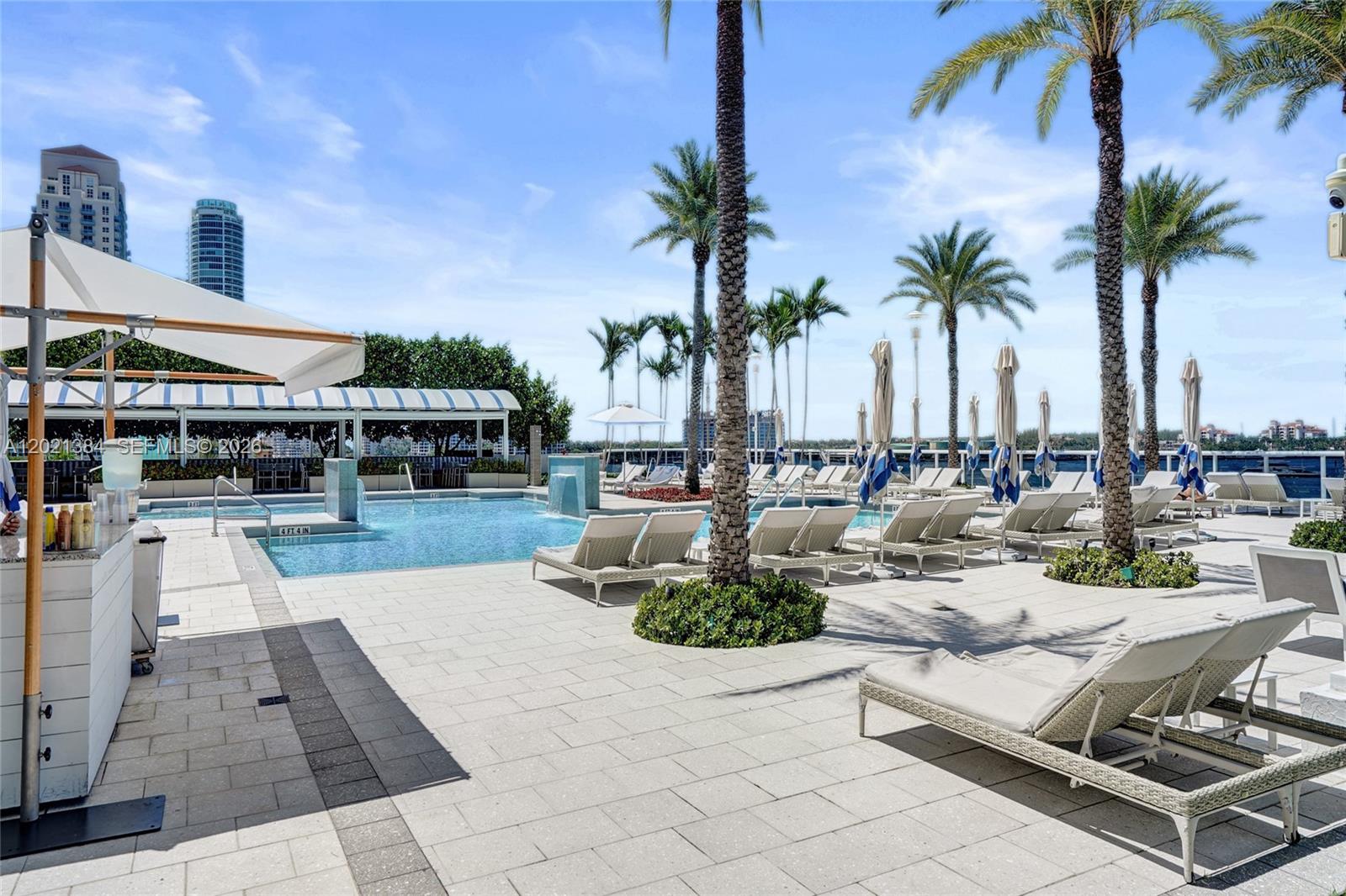 400 Alton Rd #PH11 Miami Beach, FL 33139