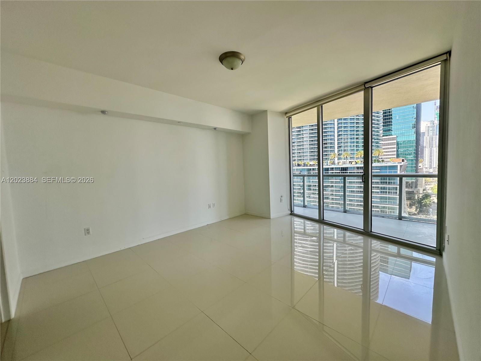 475 Brickell Ave #1614 Miami, FL 33131