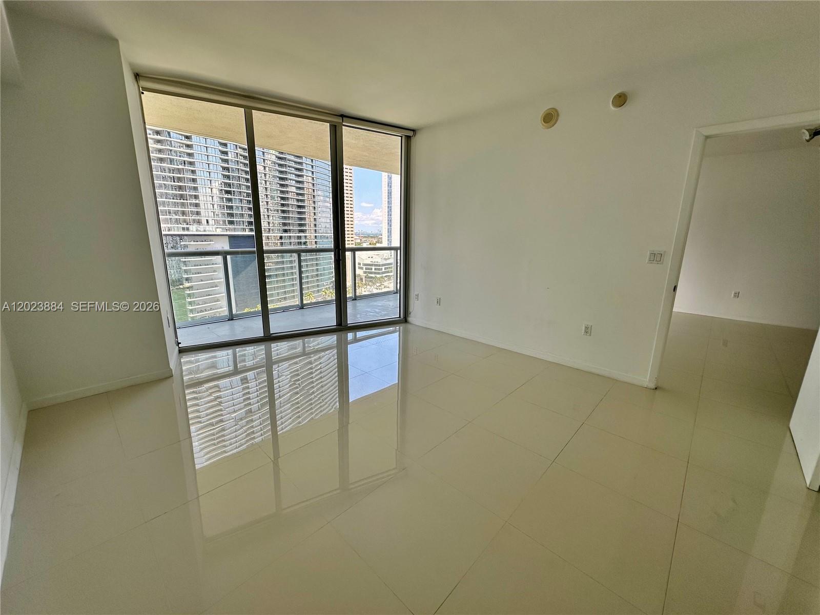 475 Brickell Ave #1614 Miami, FL 33131
